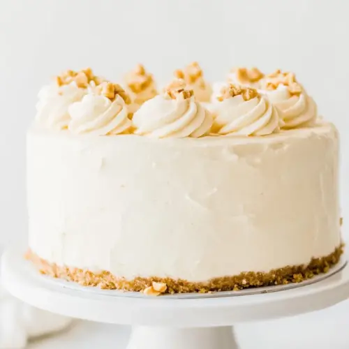Banana Cheesecake Cake