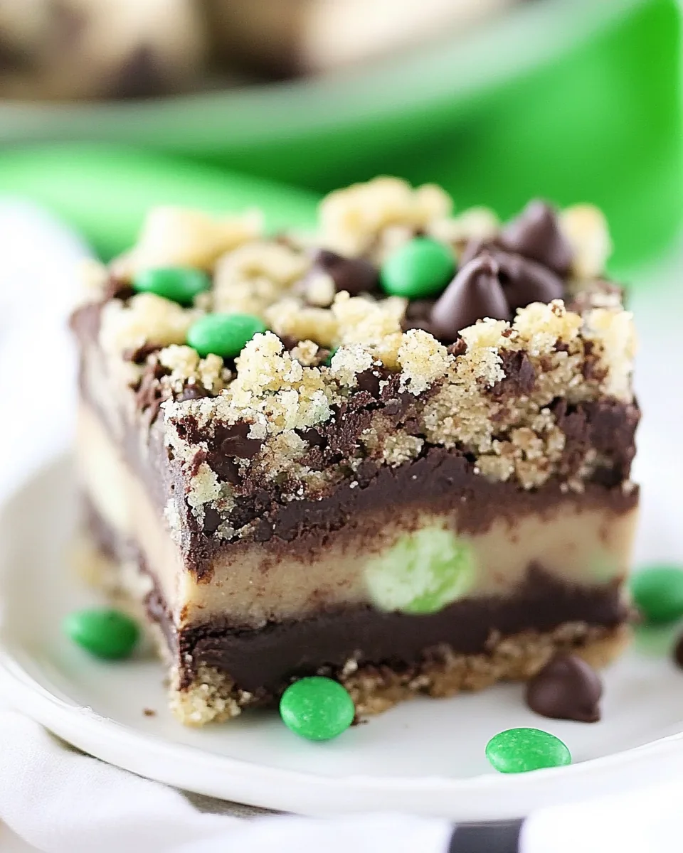 Chocolate Mint Fudge Crumb Bars
