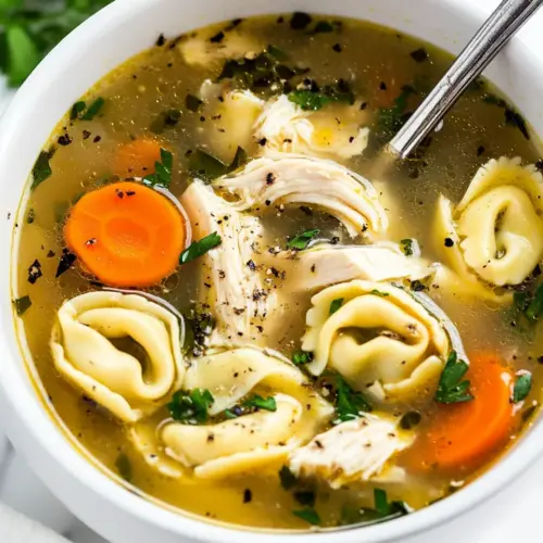 Slow Cooker Chicken Tortellini Soup