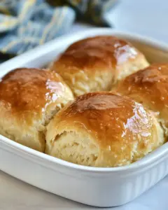 Sweet Potato and Honey Dinner Rolls